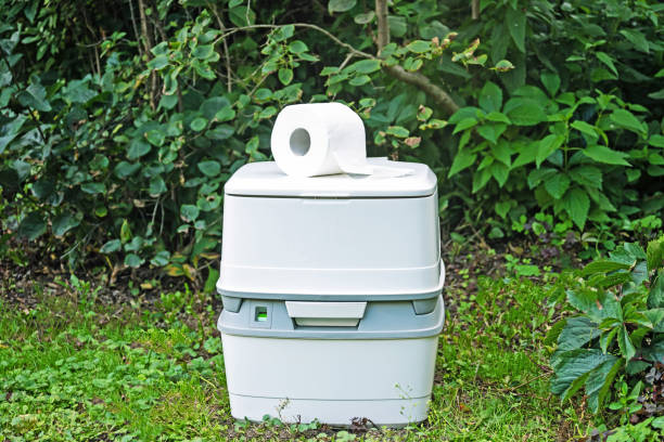 Portable Toilet Options We Offer in North Aurora, IL